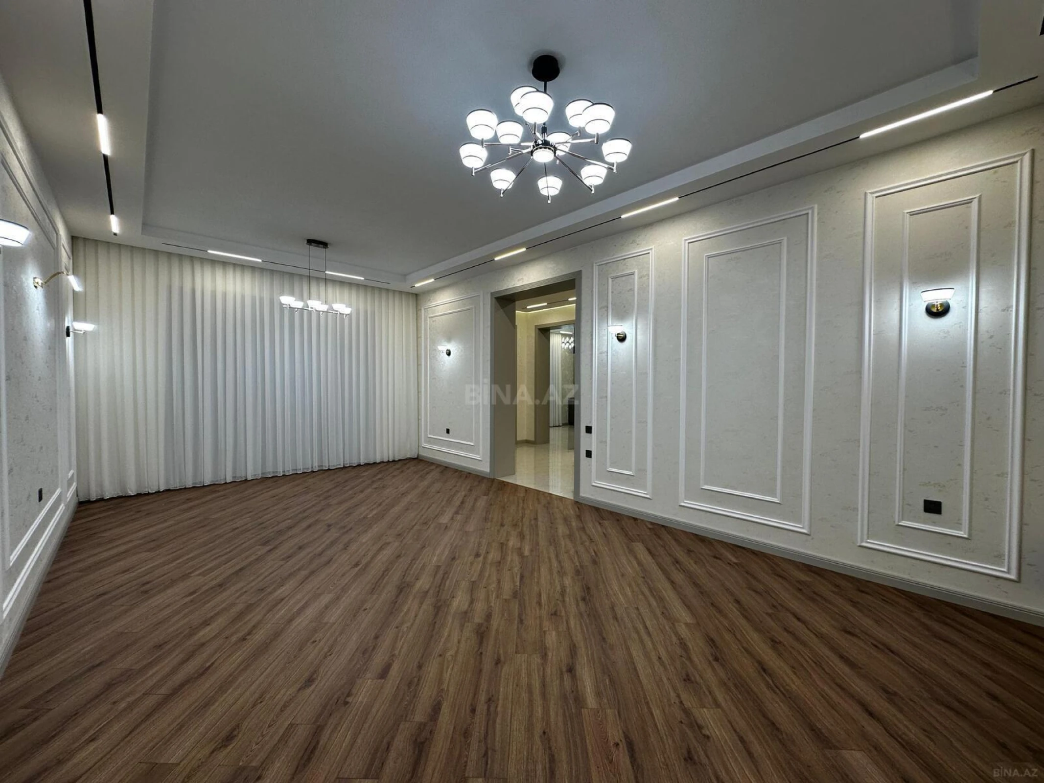 Satılır 5 otaqlı həyət evi 200 m²