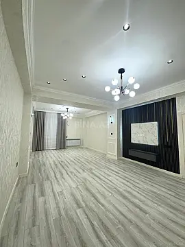 Satılır 3 otaqlı mənzil 145 m²