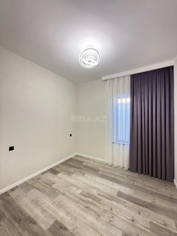 Satılır 4 otaqlı həyət evi 140 m²