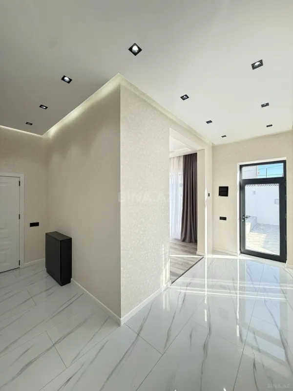 Satılır 4 otaqlı həyət evi 140 m²