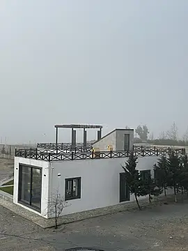 Satılır 14 otaqlı həyət evi 800 m²