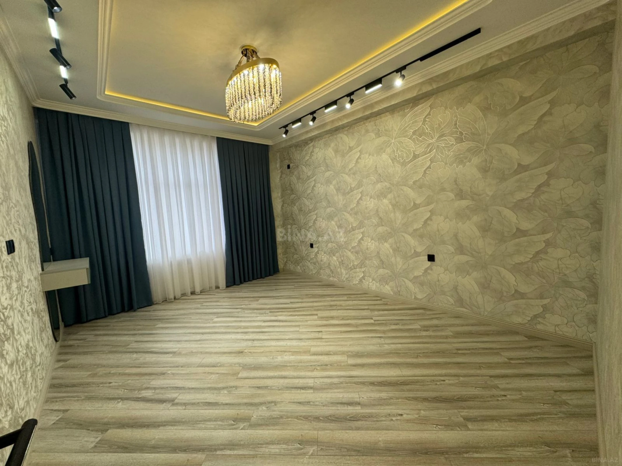 Satılır 3 otaqlı mənzil 86 m²