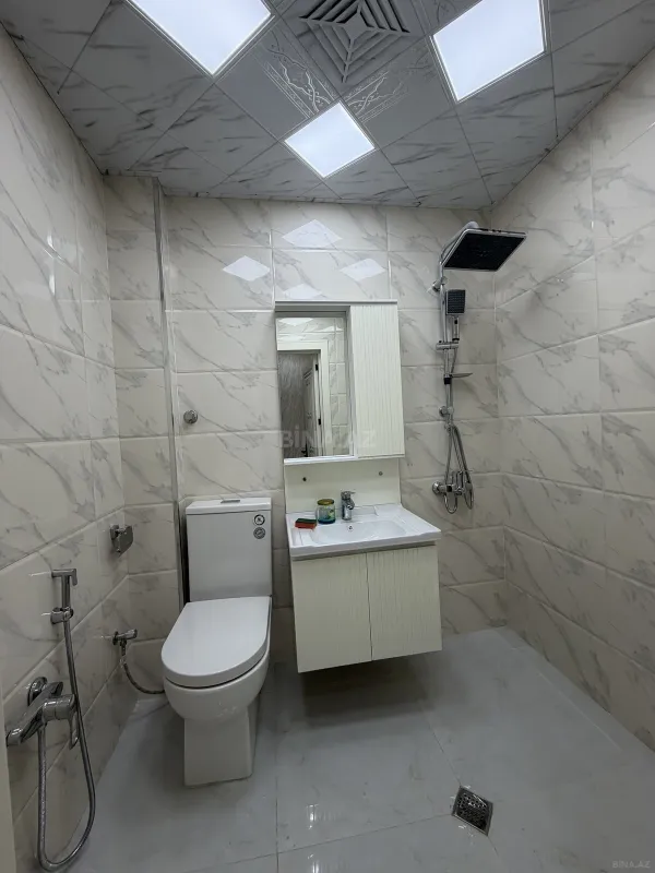 Satılır 2 otaqlı mənzil 42 m²