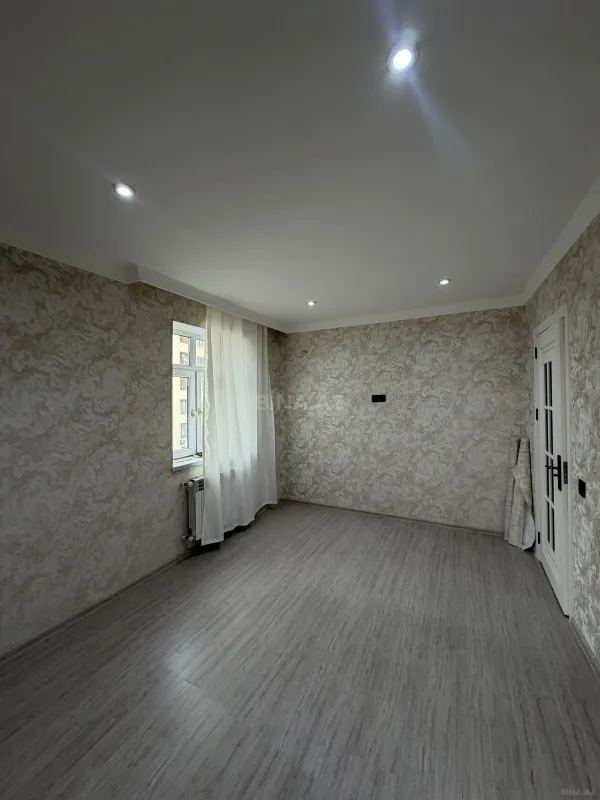 Satılır 2 otaqlı mənzil 42 m²