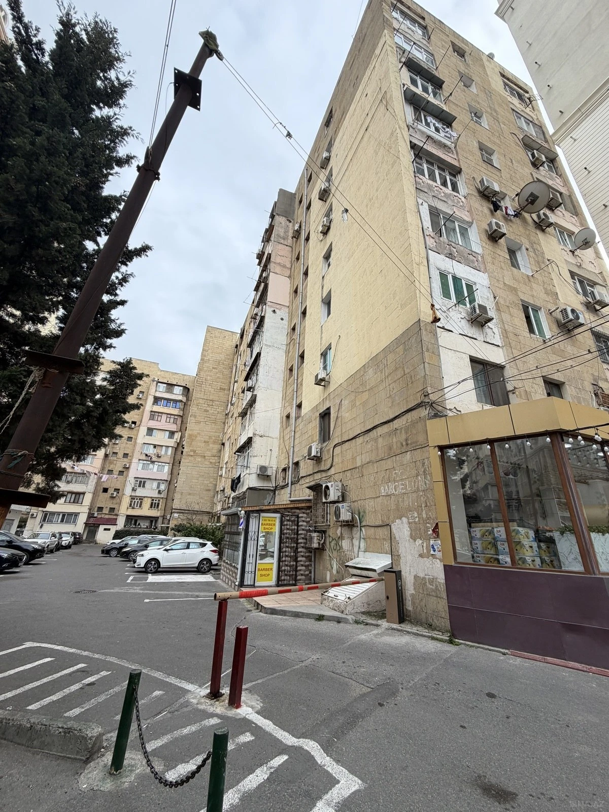 Satılır 2 otaqlı mənzil 42 m²