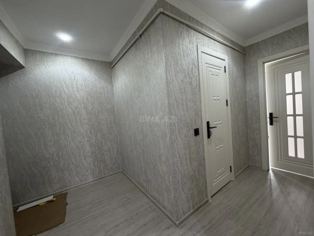 Satılır 2 otaqlı mənzil 42 m²