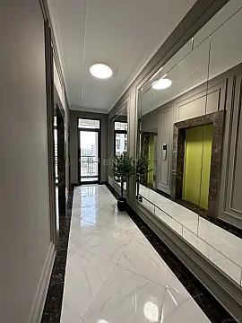 Satılır 2 otaqlı mənzil 96 m²