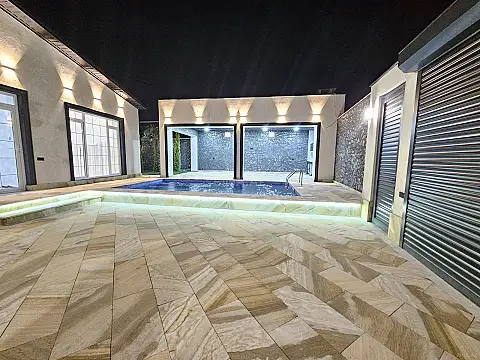 Satılır 4 otaqlı həyət evi 160 m²