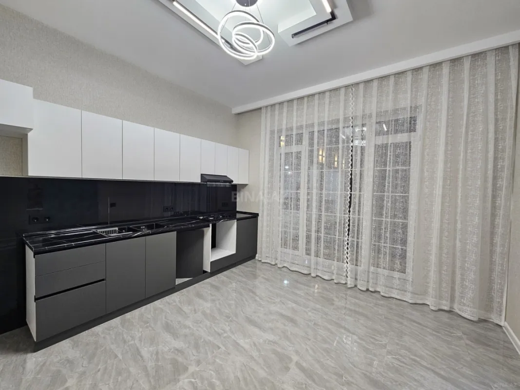 Satılır 4 otaqlı həyət evi 160 m²