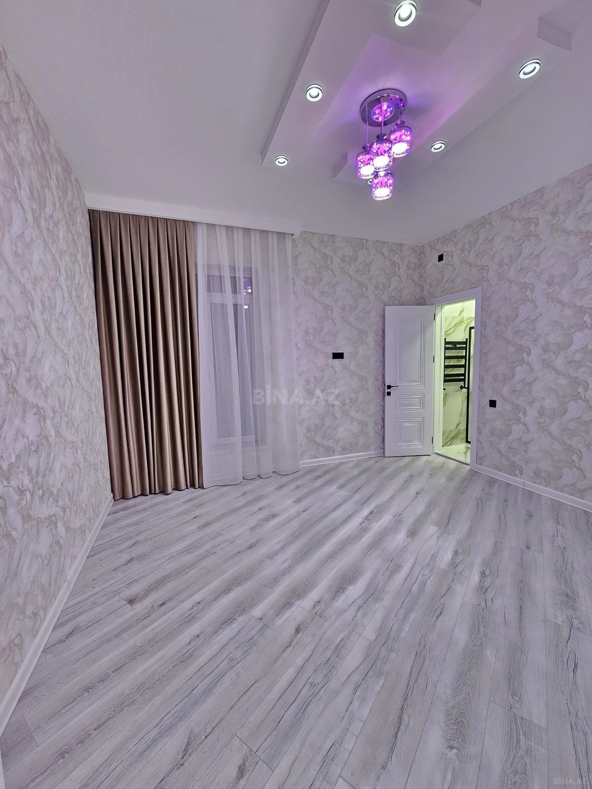 Satılır 4 otaqlı həyət evi 160 m²