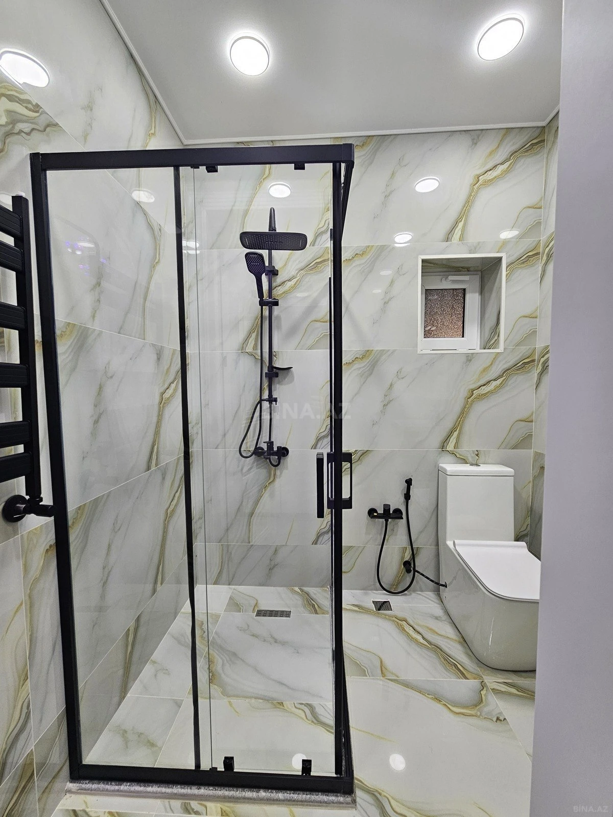 Satılır 4 otaqlı həyət evi 160 m²