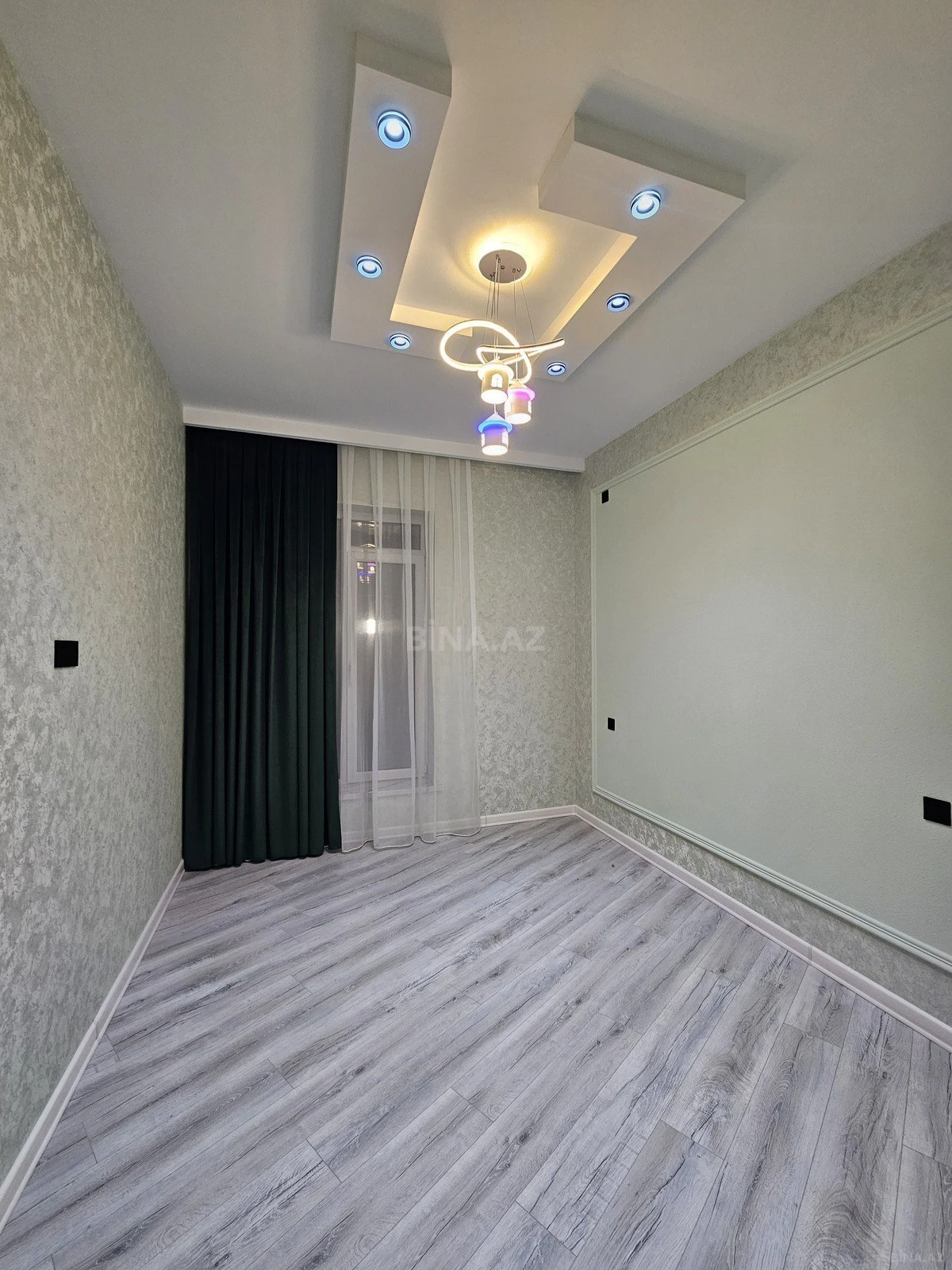 Satılır 4 otaqlı həyət evi 160 m²