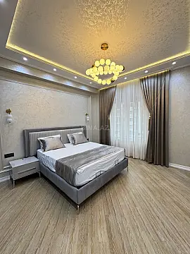 Satılır 3 otaqlı mənzil 128 m²