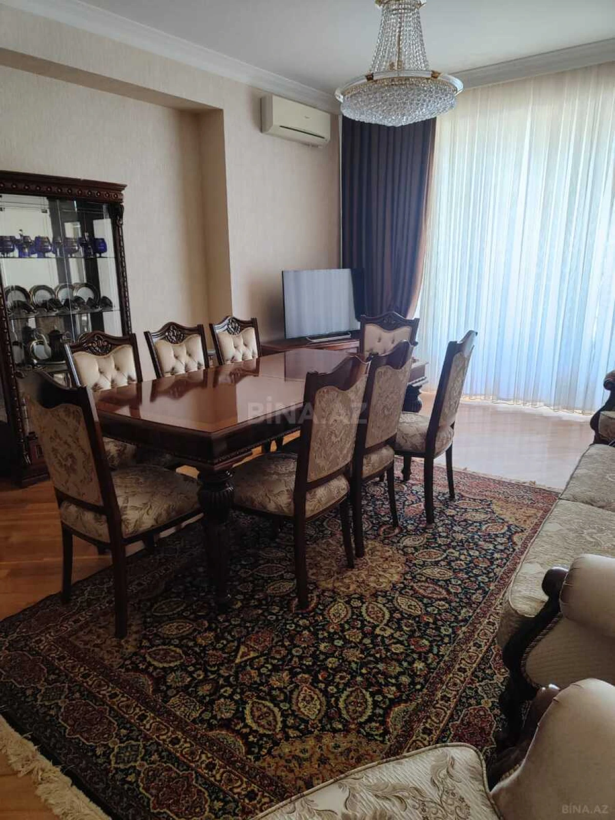 Satılır 3 otaqlı mənzil 125 m²