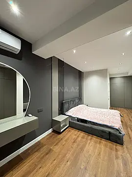 Satılır 4 otaqlı mənzil 170 m²