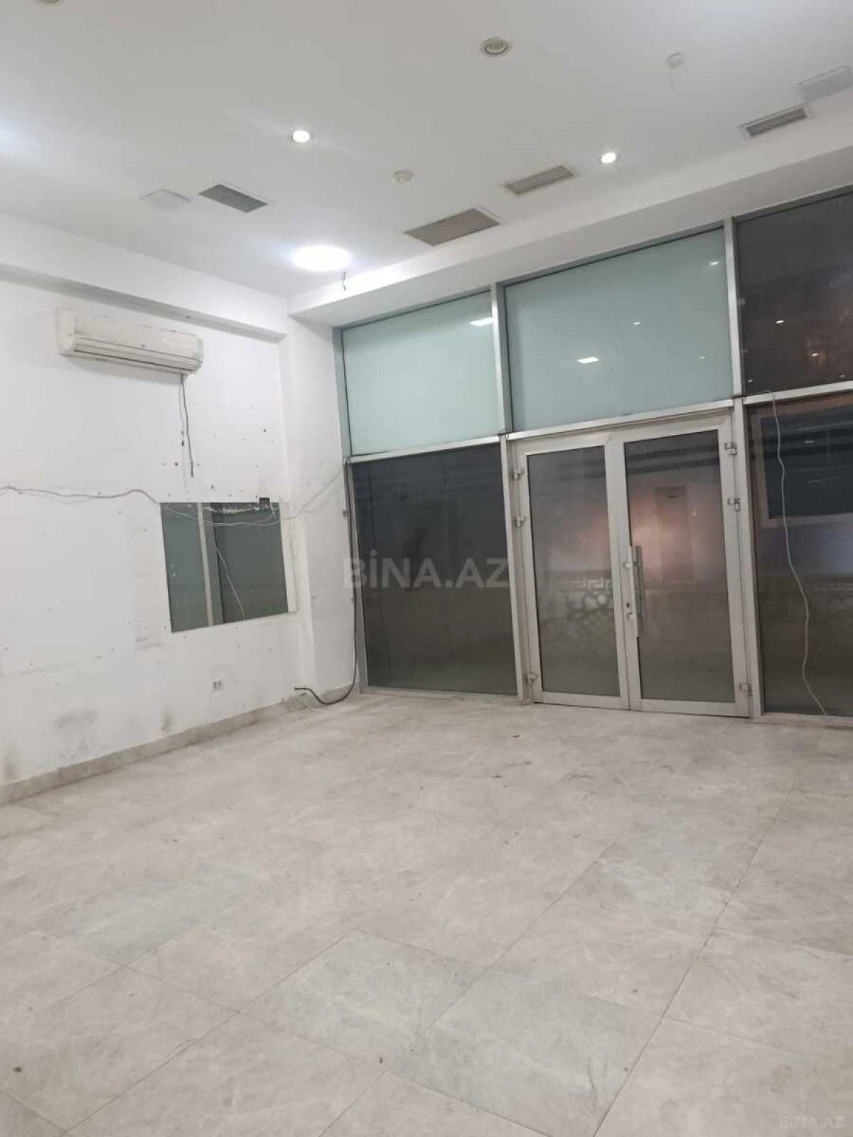 Kirayə verilir obyekt 75 m²