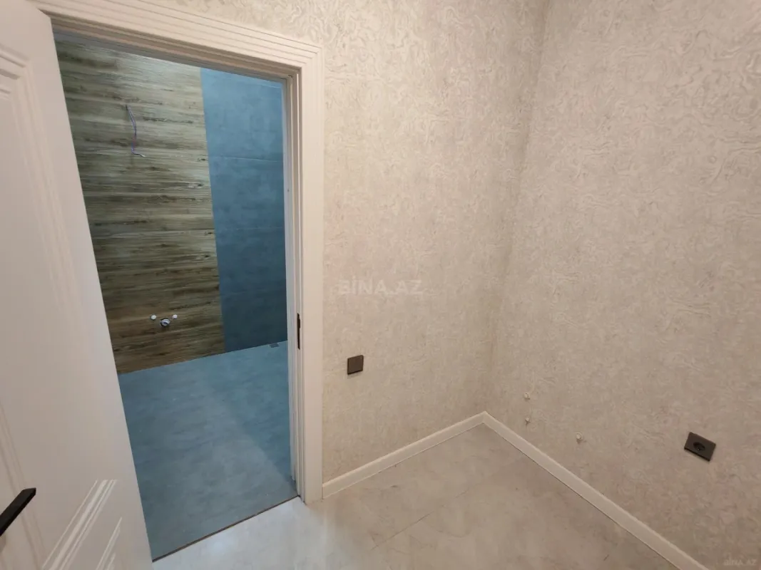 Satılır 5 otaqlı həyət evi 220 m²