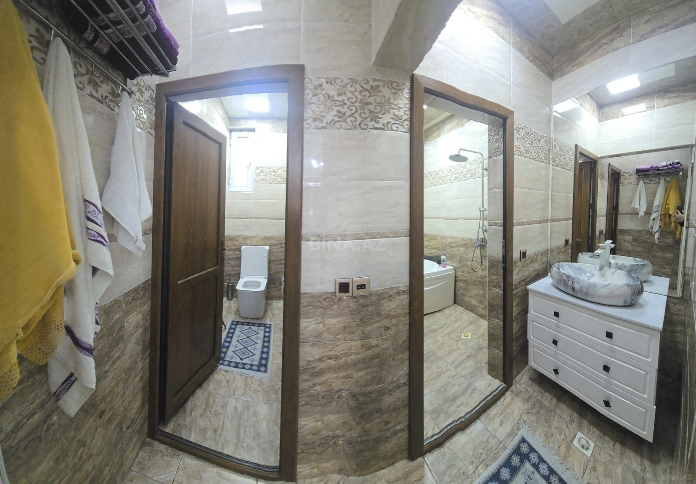 Satılır 5 otaqlı həyət evi 225 m²