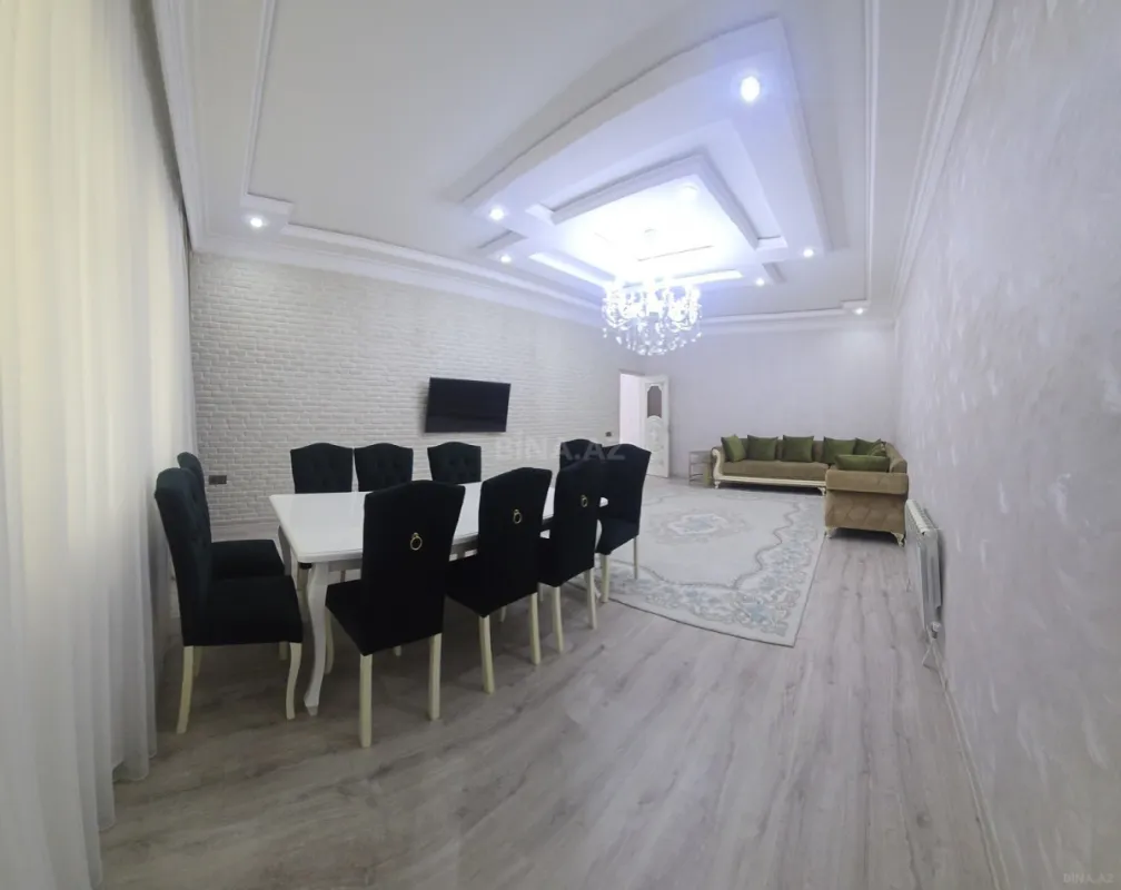 Satılır 5 otaqlı həyət evi 225 m²