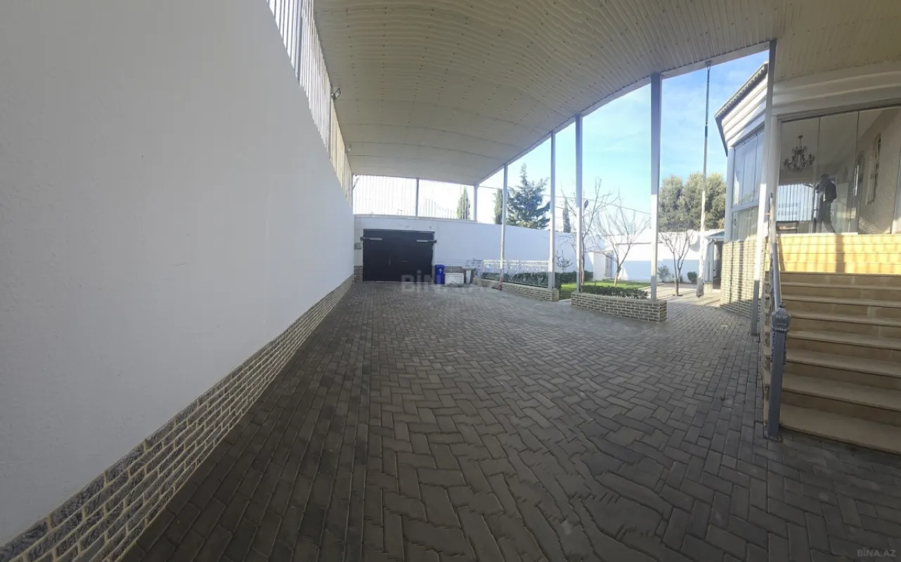 Satılır 5 otaqlı həyət evi 225 m²