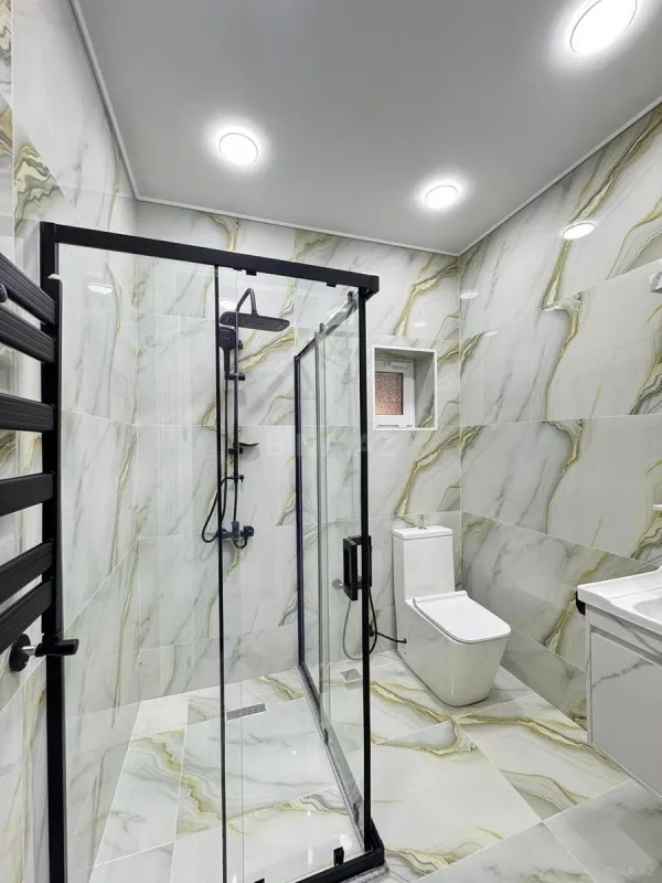 Satılır 4 otaqlı həyət evi 190 m²