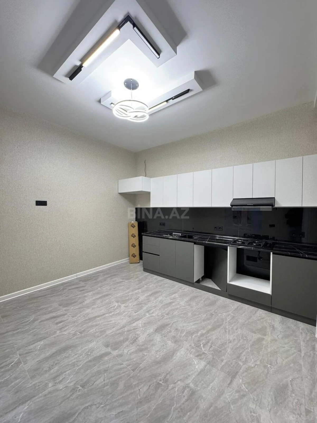 Satılır 4 otaqlı həyət evi 190 m²