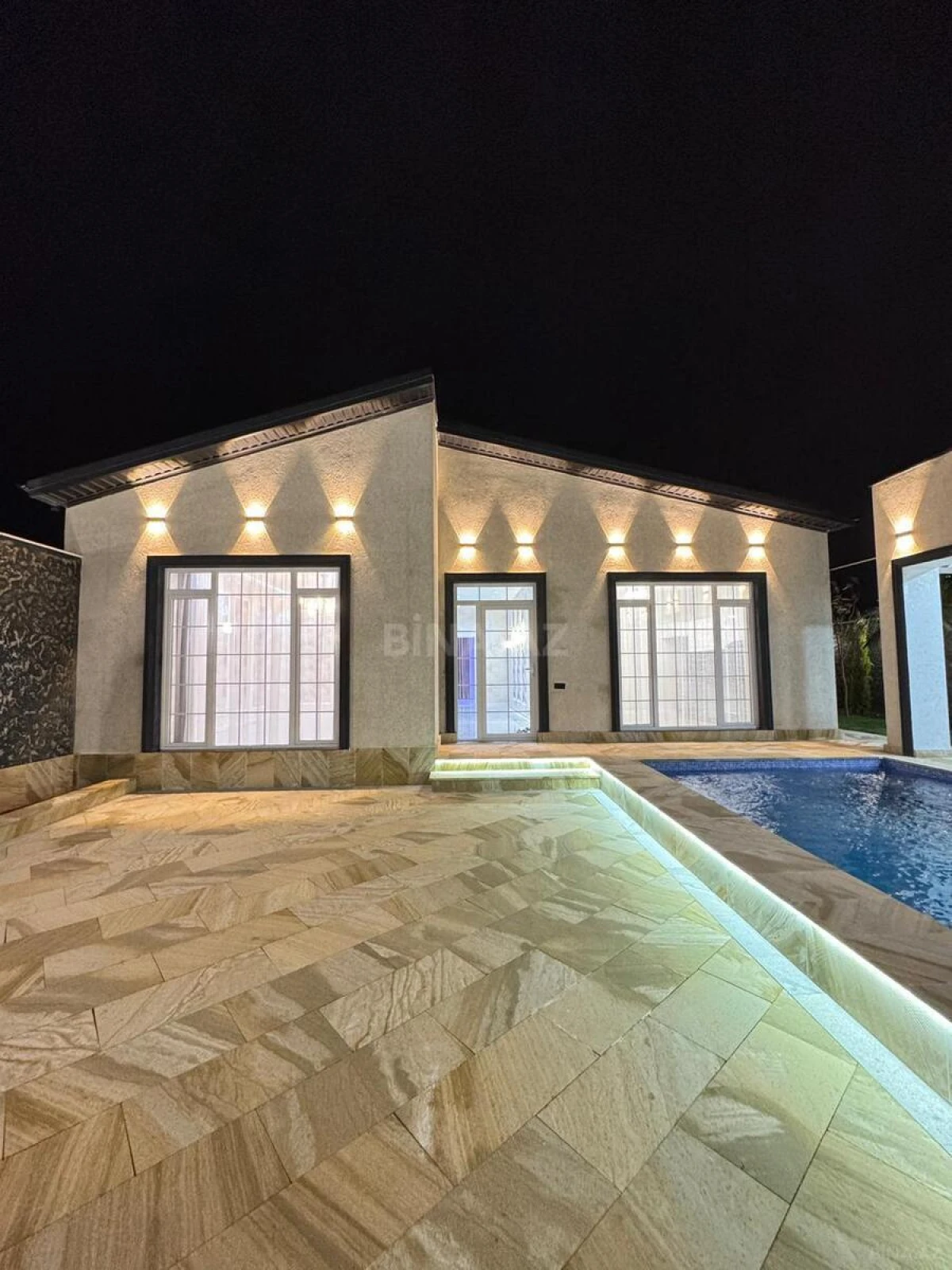 Satılır 4 otaqlı həyət evi 190 m²