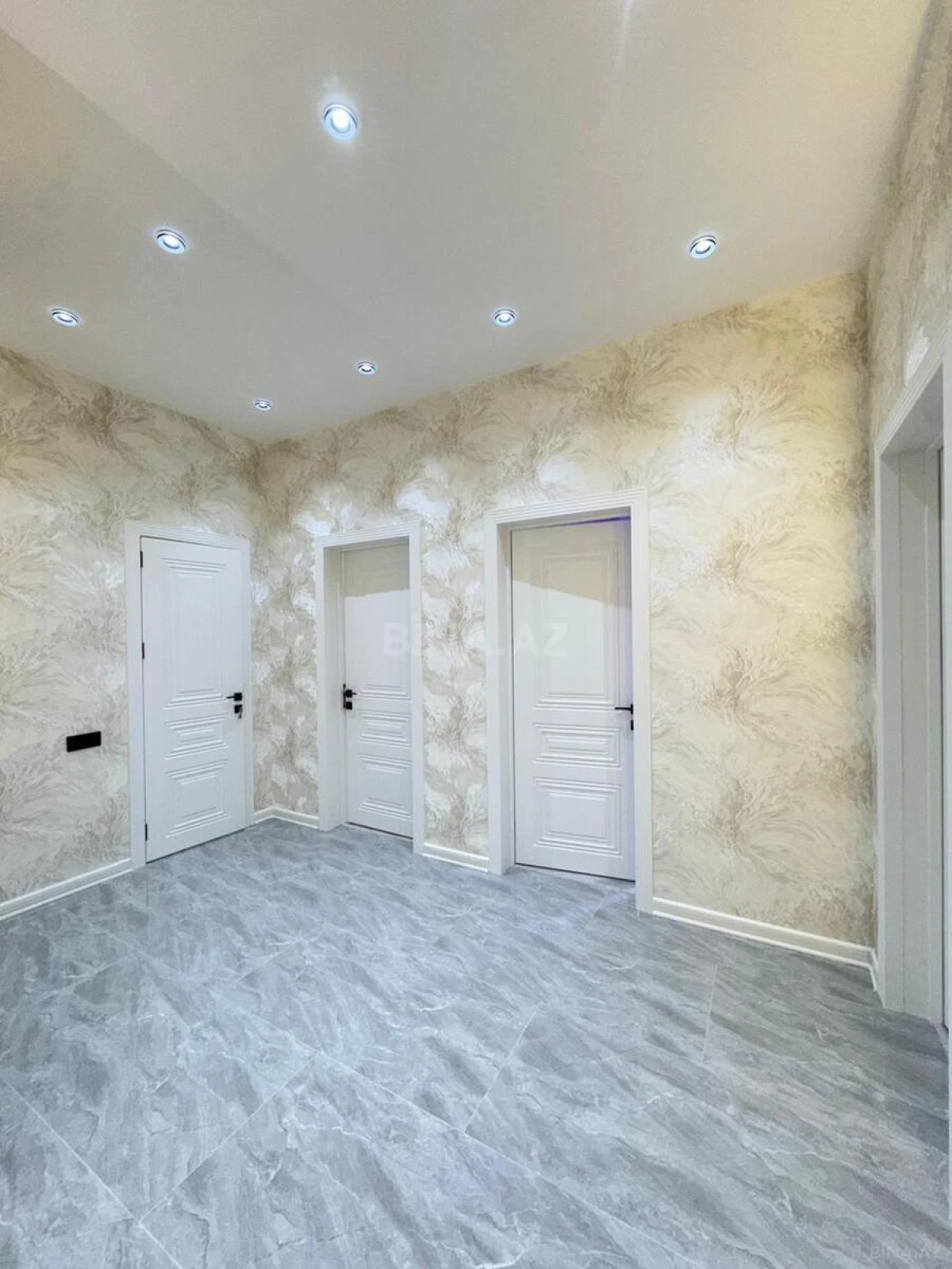 Satılır 4 otaqlı həyət evi 190 m²