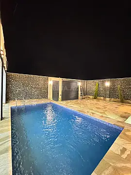 Satılır 4 otaqlı həyət evi 190 m²