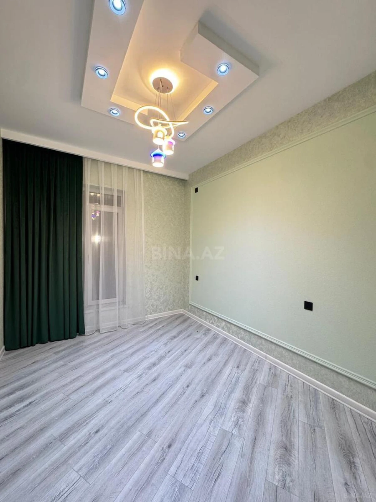 Satılır 4 otaqlı həyət evi 190 m²