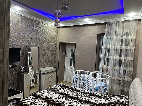 Satılır 1 otaqlı həyət evi 25 m²