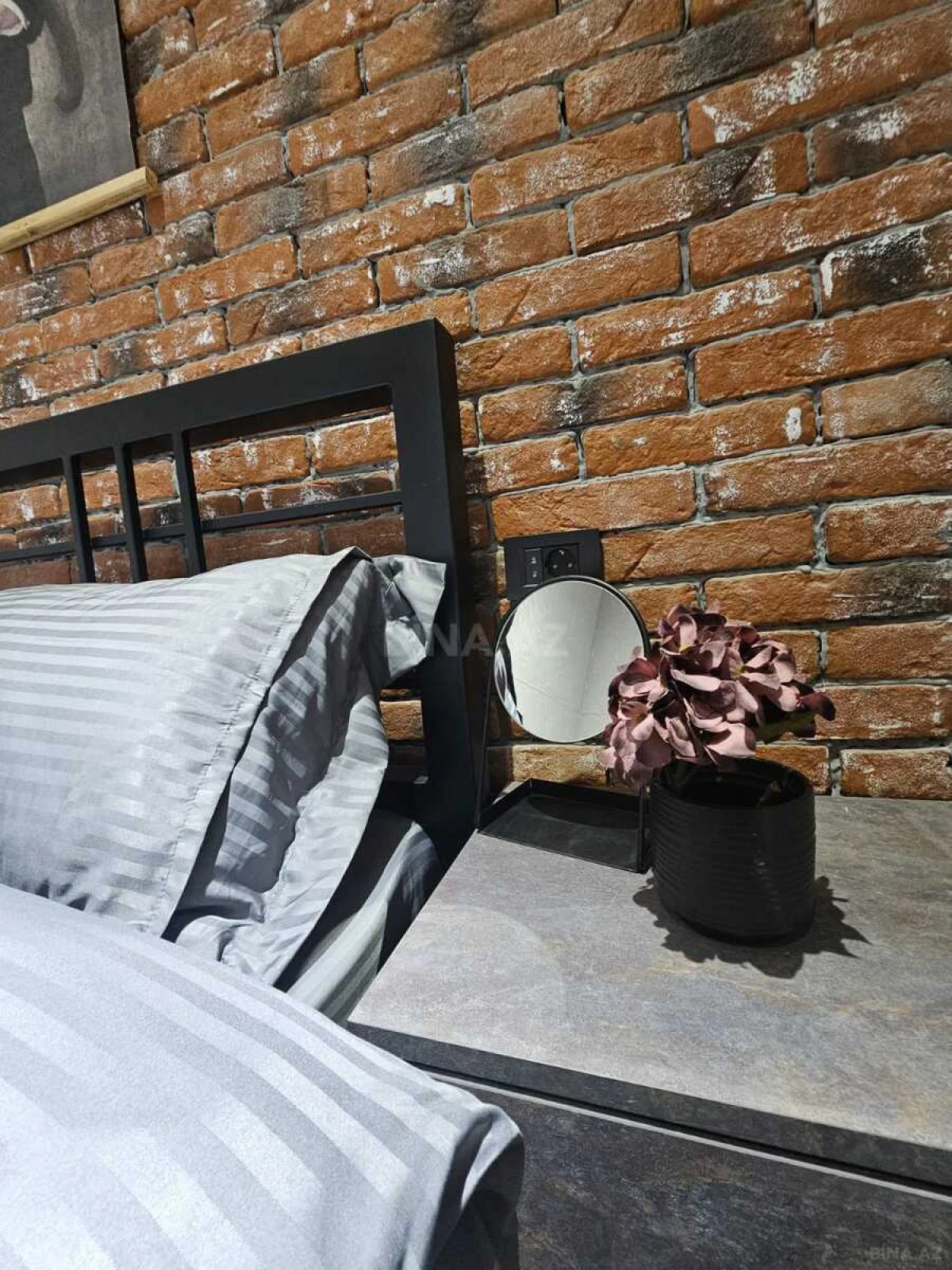 Satılır 2 otaqlı mənzil 56 m²