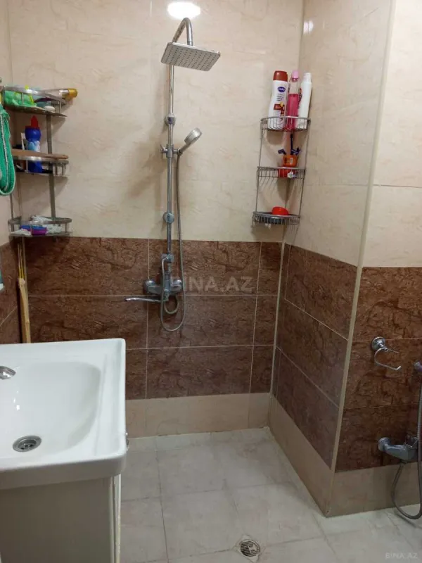 Satılır 3 otaqlı mənzil 67 m²