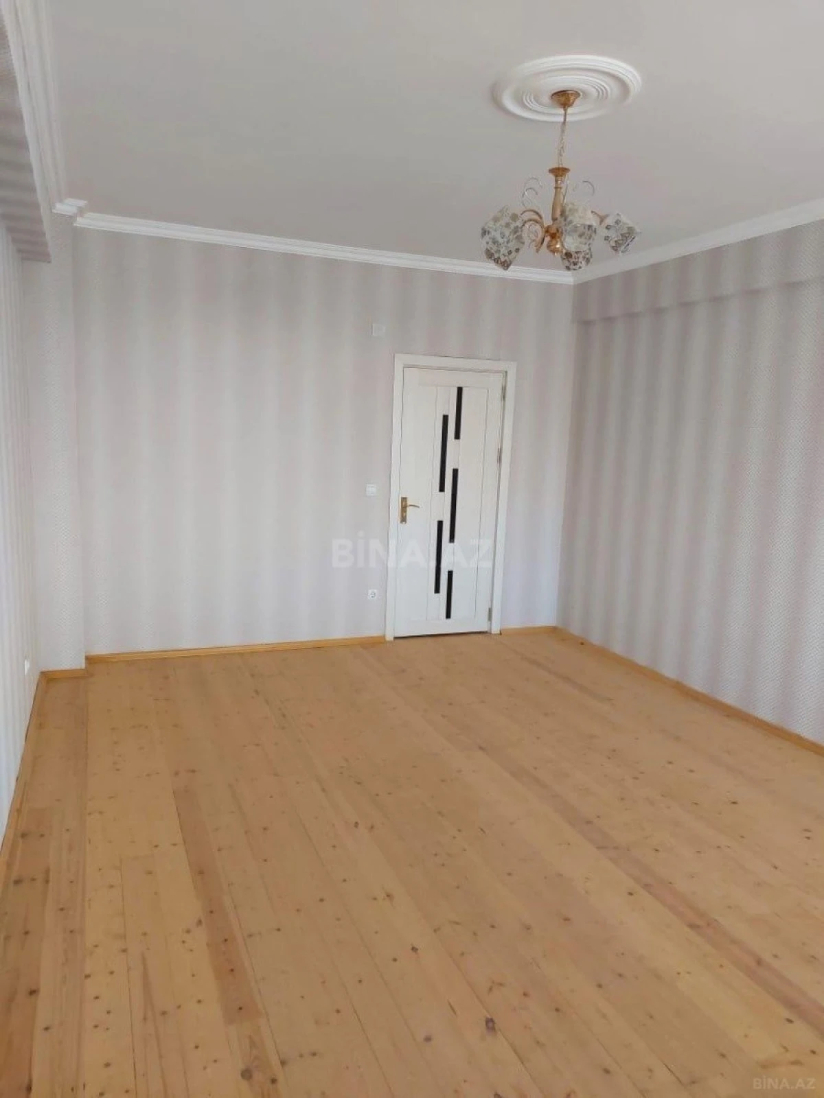 Satılır 3 otaqlı mənzil 89 m²