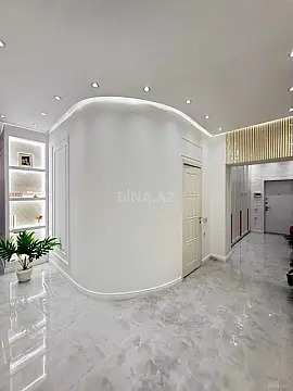 Satılır 3 otaqlı mənzil 127 m²