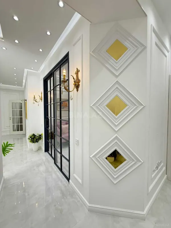 Satılır 3 otaqlı mənzil 127 m²