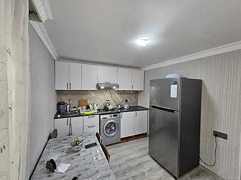 Satılır 1 otaqlı həyət evi 50 m²