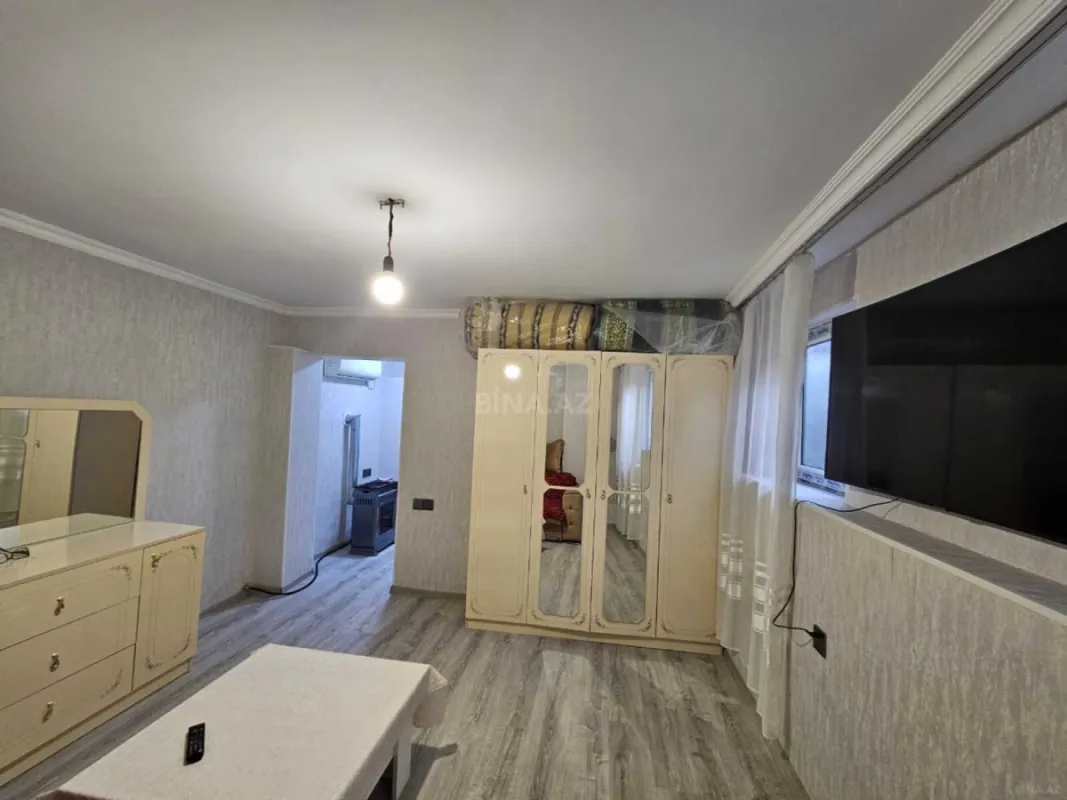 Satılır 1 otaqlı həyət evi 50 m²