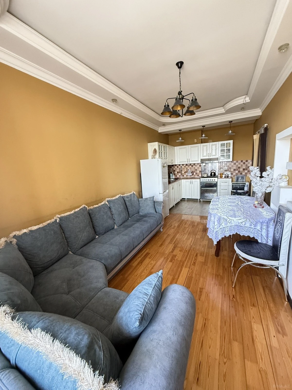 Satılır 2 otaqlı mənzil 85 m²