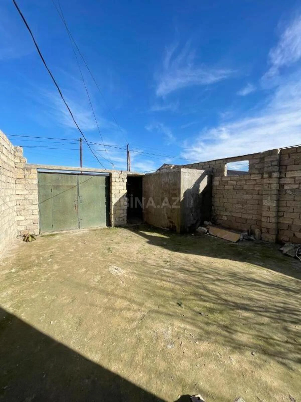 Satılır 6 otaqlı həyət evi 210 m²