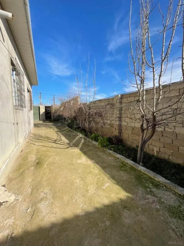 Satılır 6 otaqlı həyət evi 210 m²