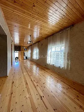 Satılır 6 otaqlı həyət evi 210 m²