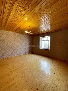 Satılır 6 otaqlı həyət evi 210 m²
