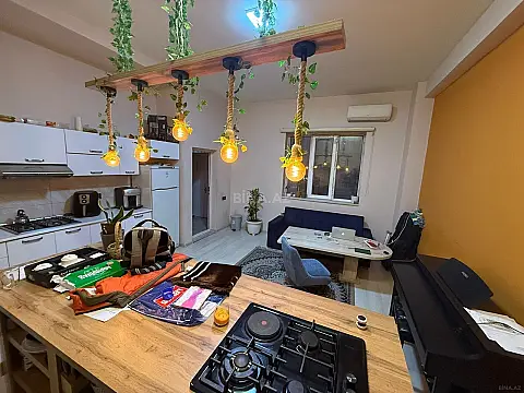 Satılır obyekt 85 m²