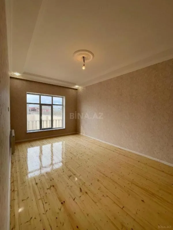 Satılır 4 otaqlı həyət evi 130 m²