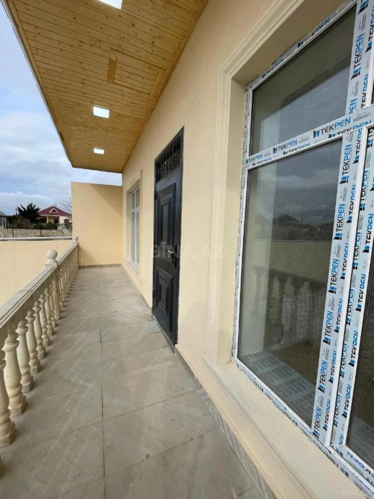 Satılır 4 otaqlı həyət evi 130 m²