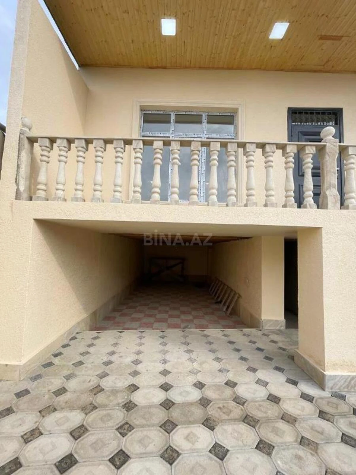 Satılır 4 otaqlı həyət evi 130 m²