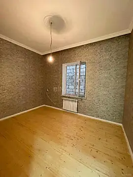 Satılır 4 otaqlı həyət evi 130 m²