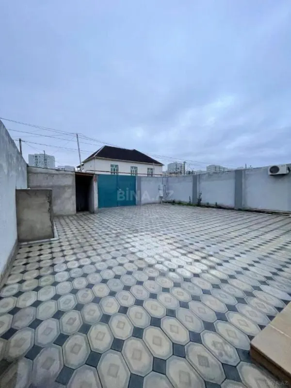 Satılır 4 otaqlı həyət evi 130 m²