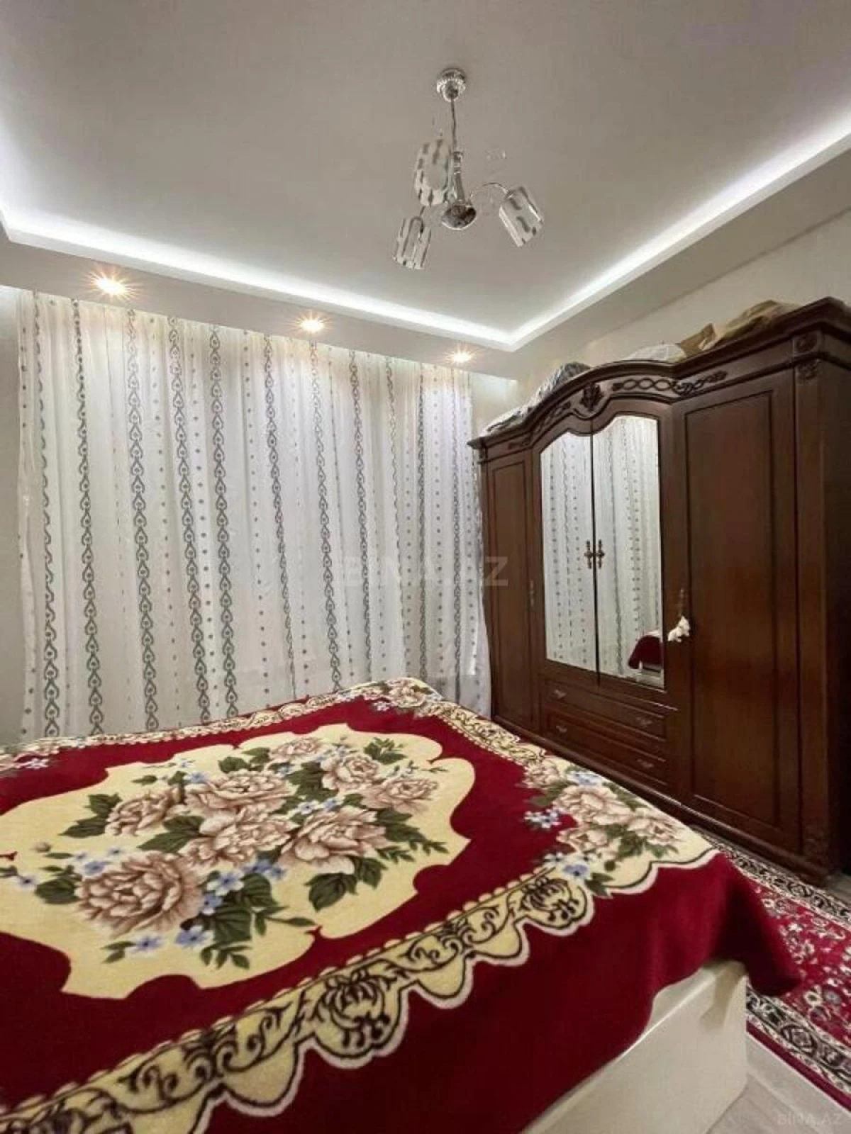 Satılır 4 otaqlı həyət evi 130 m²